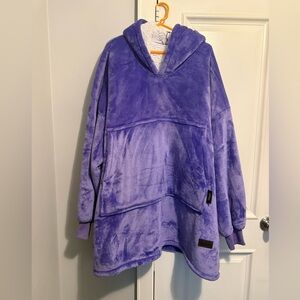 Tirrinia Wearable Fleece Blanket - Purple